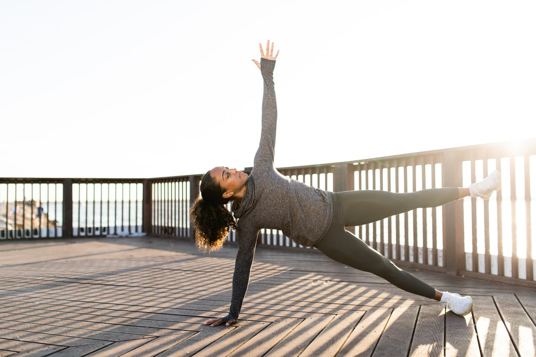 woman doing hiit exercise